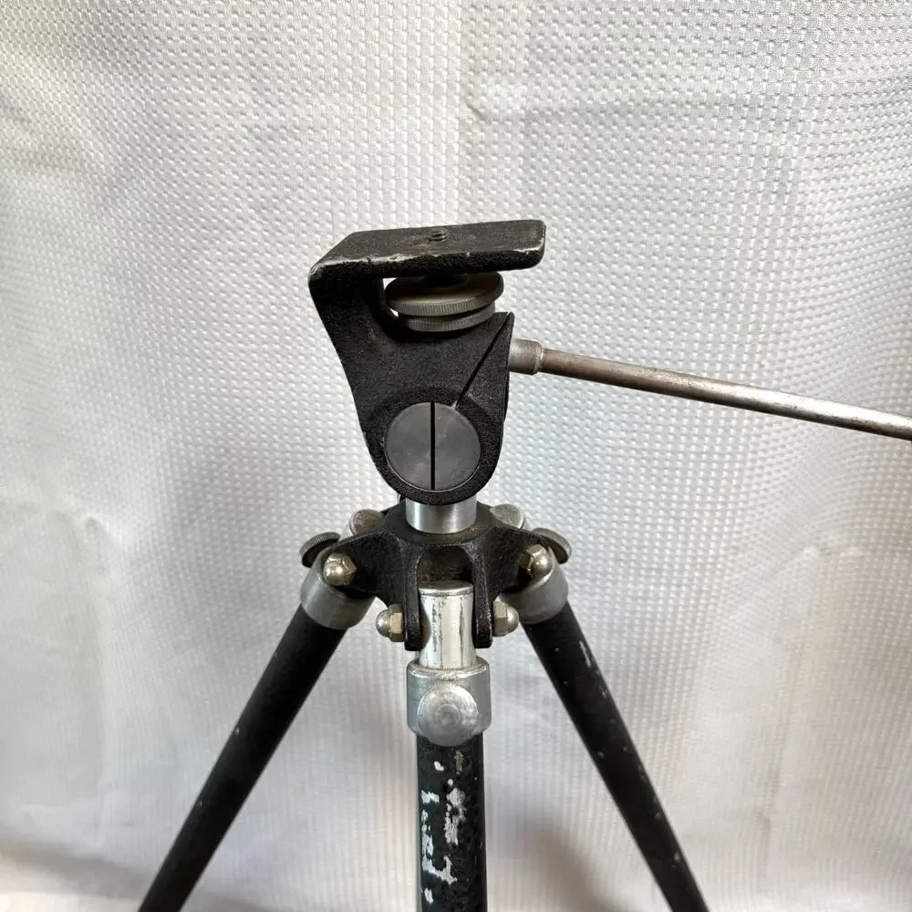 Vintage Tripod Graphic Jr. Model 8092 Graflex Aluminum Camera New York EUC